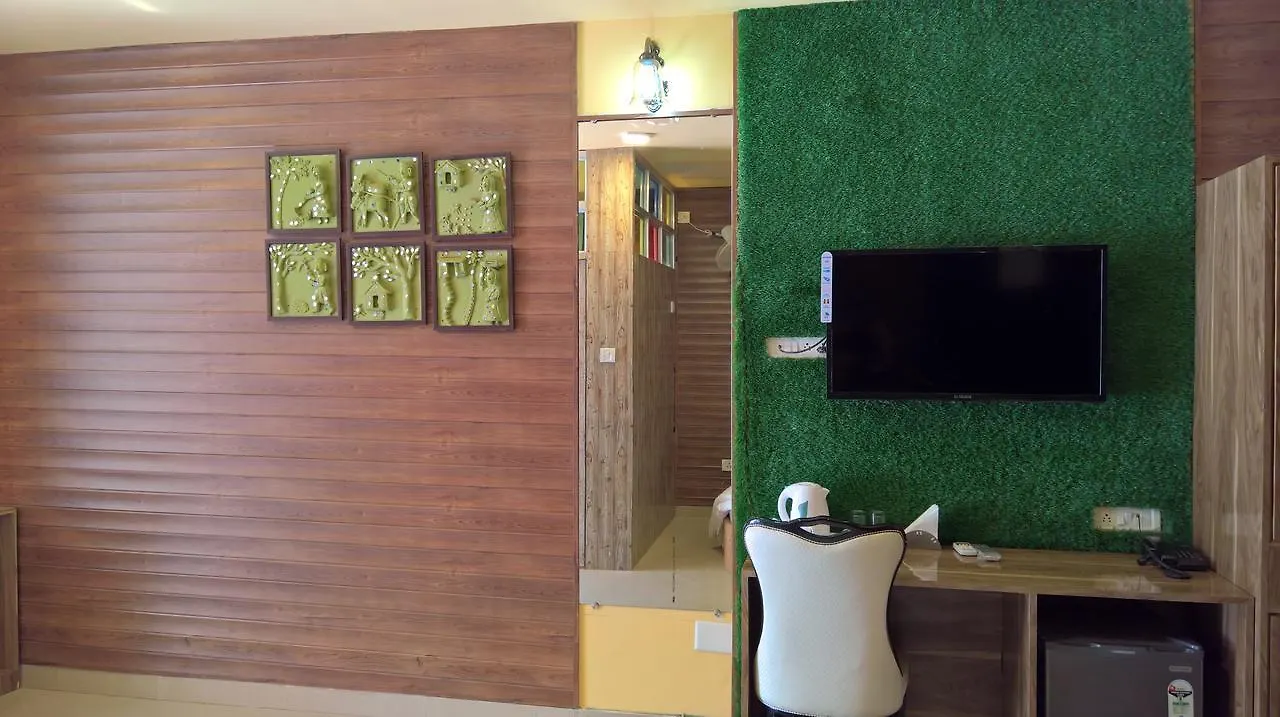 The Space Jungle Retreat Hotel Udaipur 3*,  India