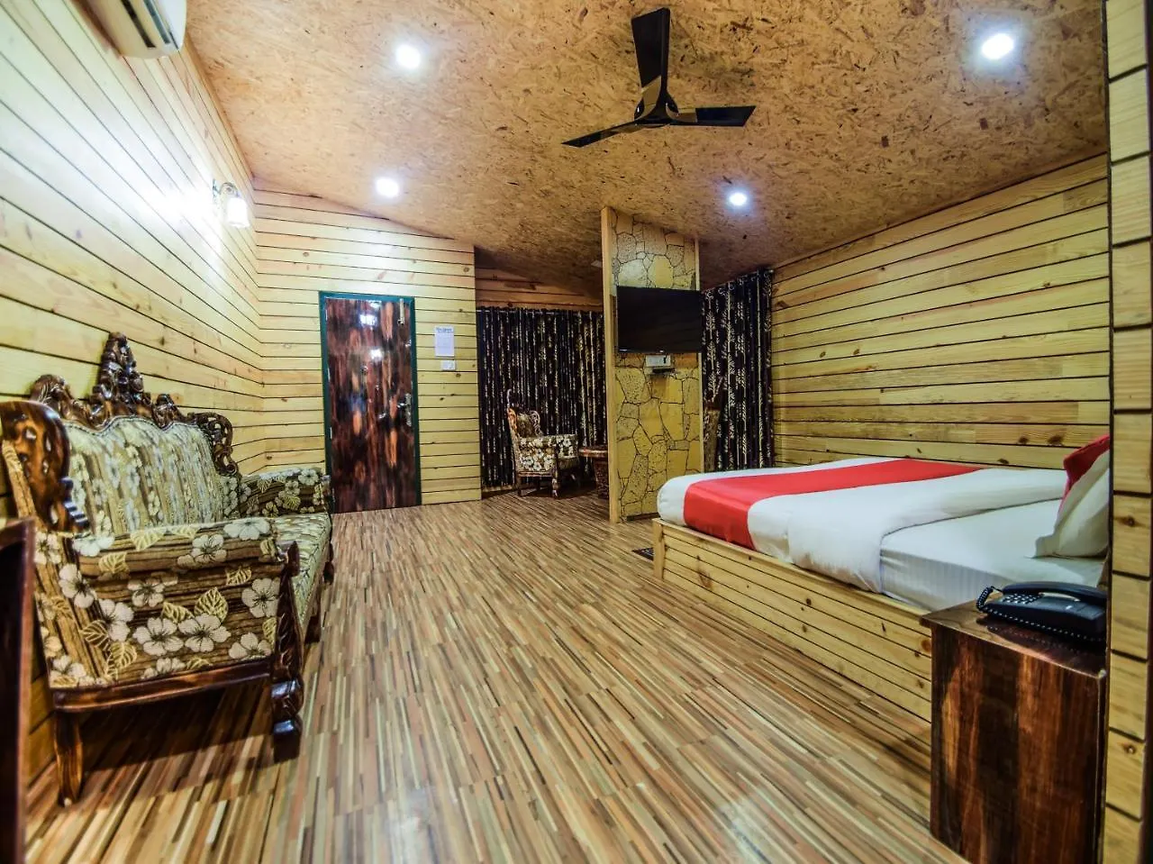 The Space Jungle Retreat Hotel Udaipur Resort